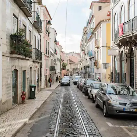 Design Meets Lisbon's Tram 28 * Лиссабон